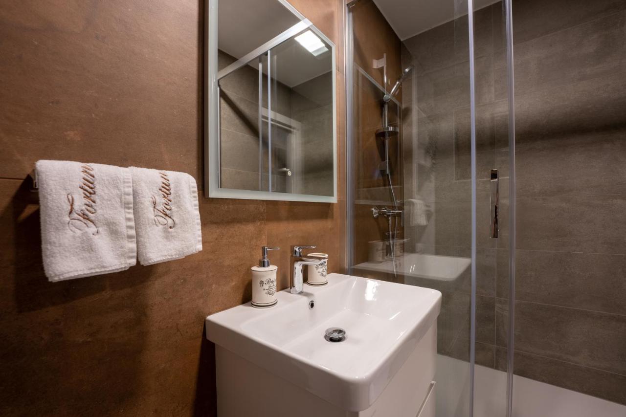 Fortun Estate - Apartmaji Ob Reki Kolpi Metlika Exteriör bild